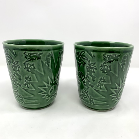 Set of 2 Vtg STARBUCKS Chaleur 16oz Green Mugs Mermaid/Tribal Island Symbols - Picture 4 of 11